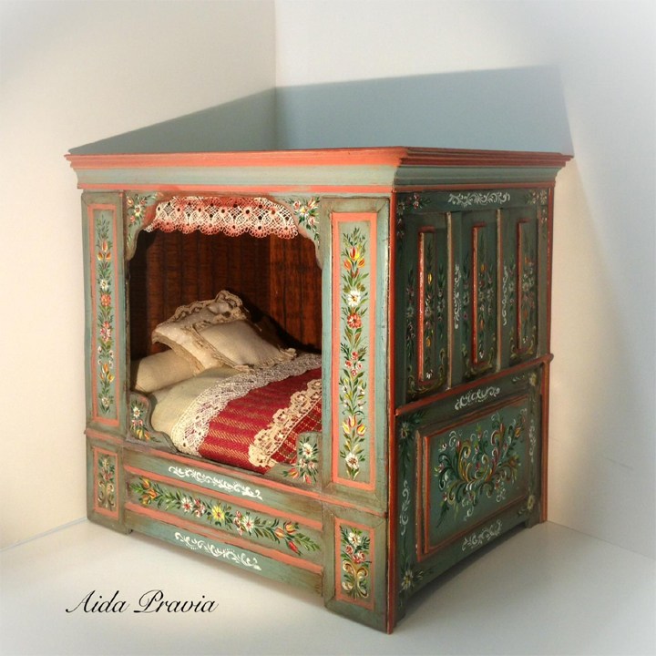 Lit miniature fini